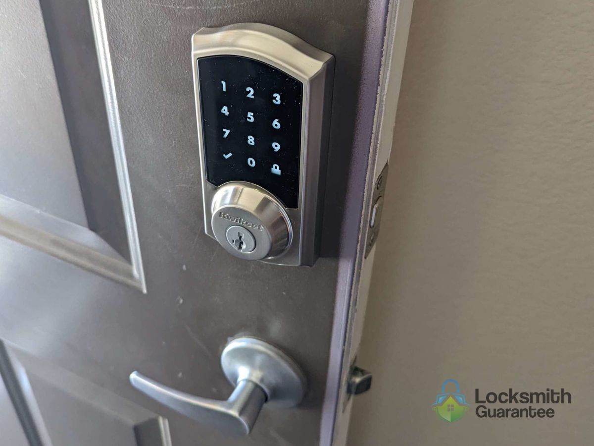 Residential keypad lock replacement service in Annapolis MD